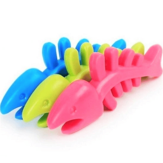 Balık Kemiği İskelet Şekilli Renkli Plastik Kedi Oyuncağı Bx40