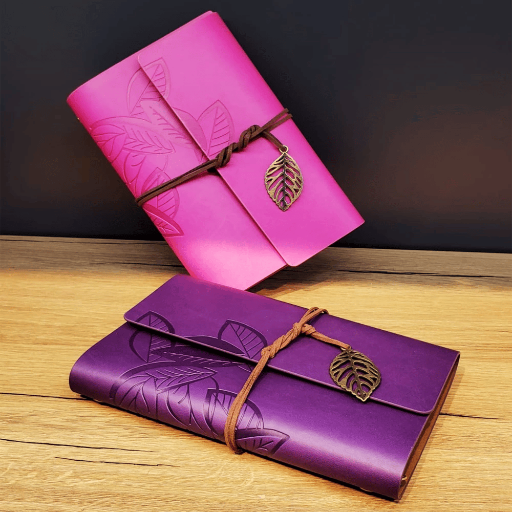 Deri Yaprak Desenli Çizgisiz Defter