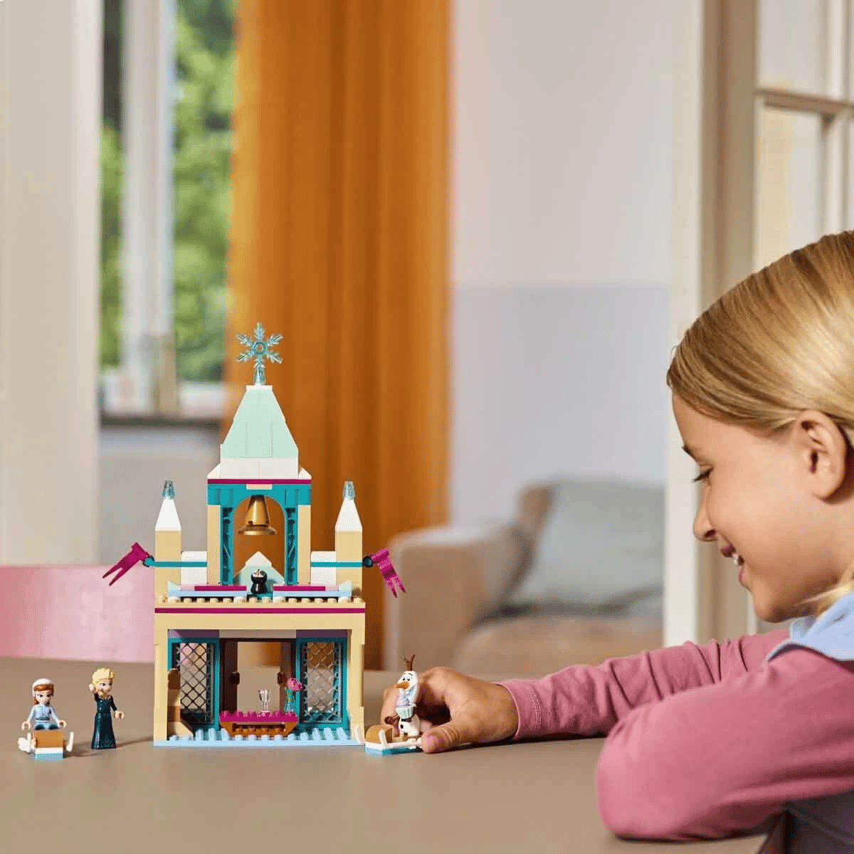 Disney Frozen Arendelle Karlar Ülkesi Şatosu 43265