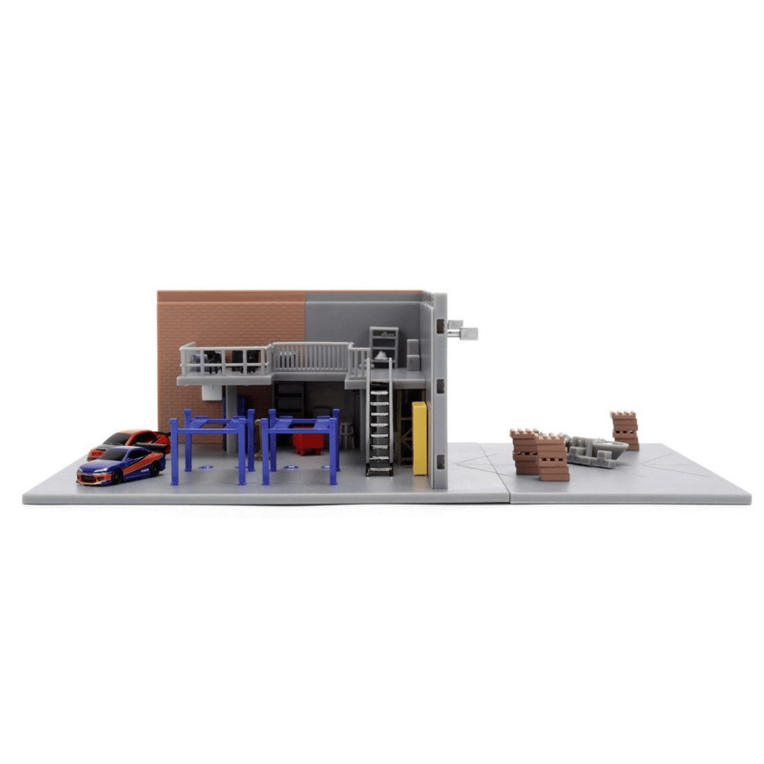 Hızlı ve Öfkeli Han'ın Garajı Nano Diorama Seti