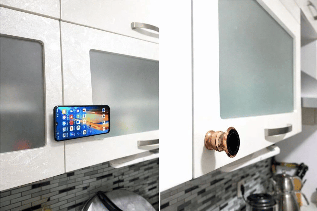 Metal Telefon Tutucu Torpidoya Yapışan Mıknatıslı - Stokta Olan Renk Gönderilir