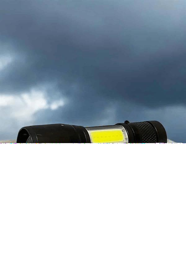 Şarjlı Metal Zoomlu El Feneri Işıldak Led Işık Taşınabilir El Lambası