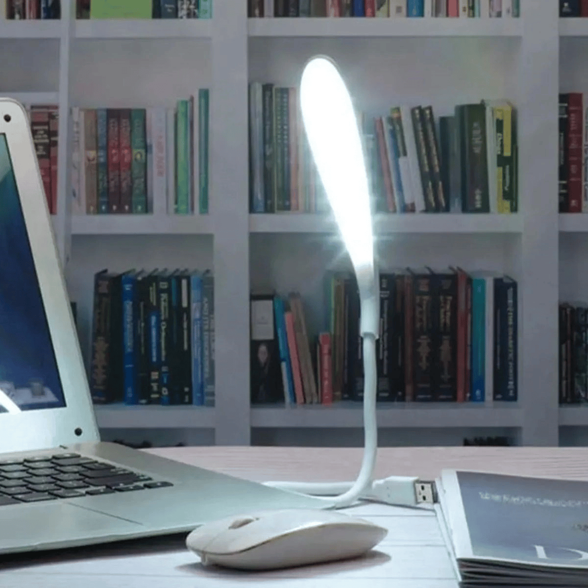 Usb Girişli 14 Ledli 3 Kademeli Dokunmatik Masa/kitap Okuma Lambası Ledi Beyaz Bx40