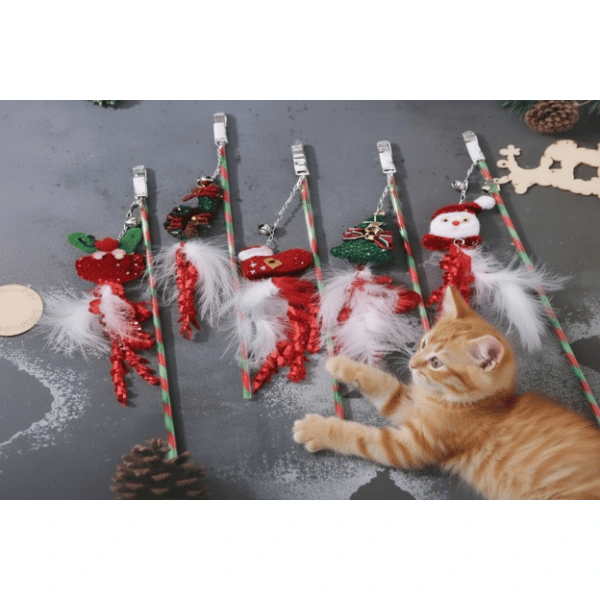Yılbaşı Temalı Zilli Kedi Oyun Oltası