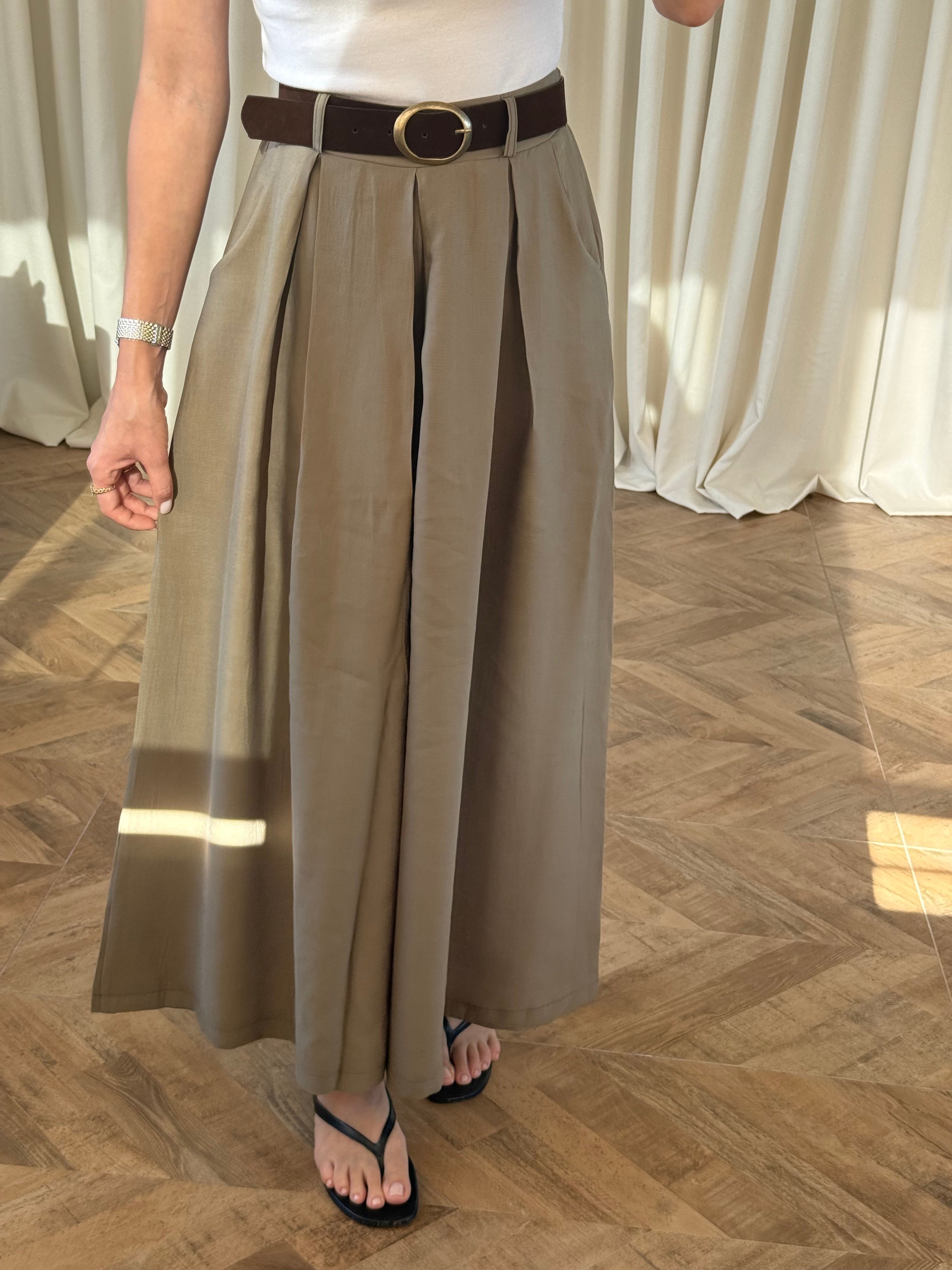 Kemerli pantolon 