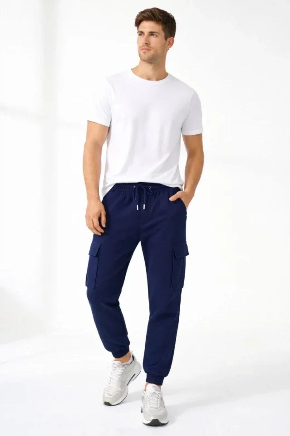 Erkek Jogger Eşofman Altı Regular Fit , Kargo Cepli, Lastikli Paça, Günlük Spor Pantolon - Lacivert