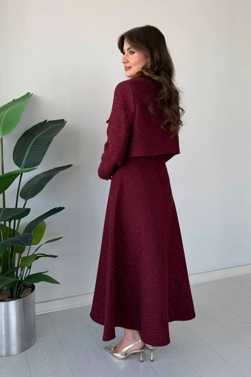 Zarafetin Modern Yorumu: Premium Dokulu Elbise & Ceket Takım Bordo