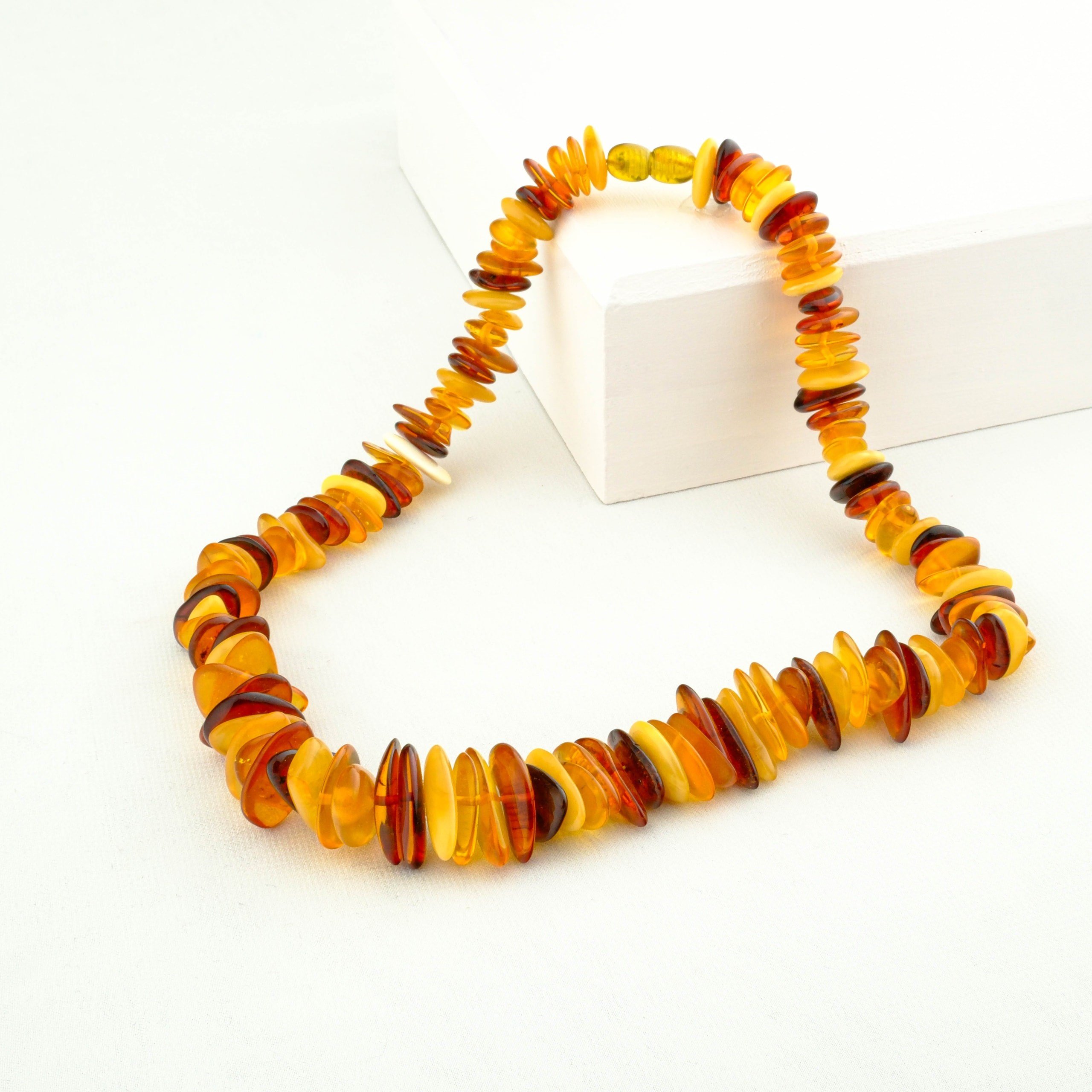 Damla Kehribar Kolye %100 Garantili Yassı Kırıktaş - 45 cm