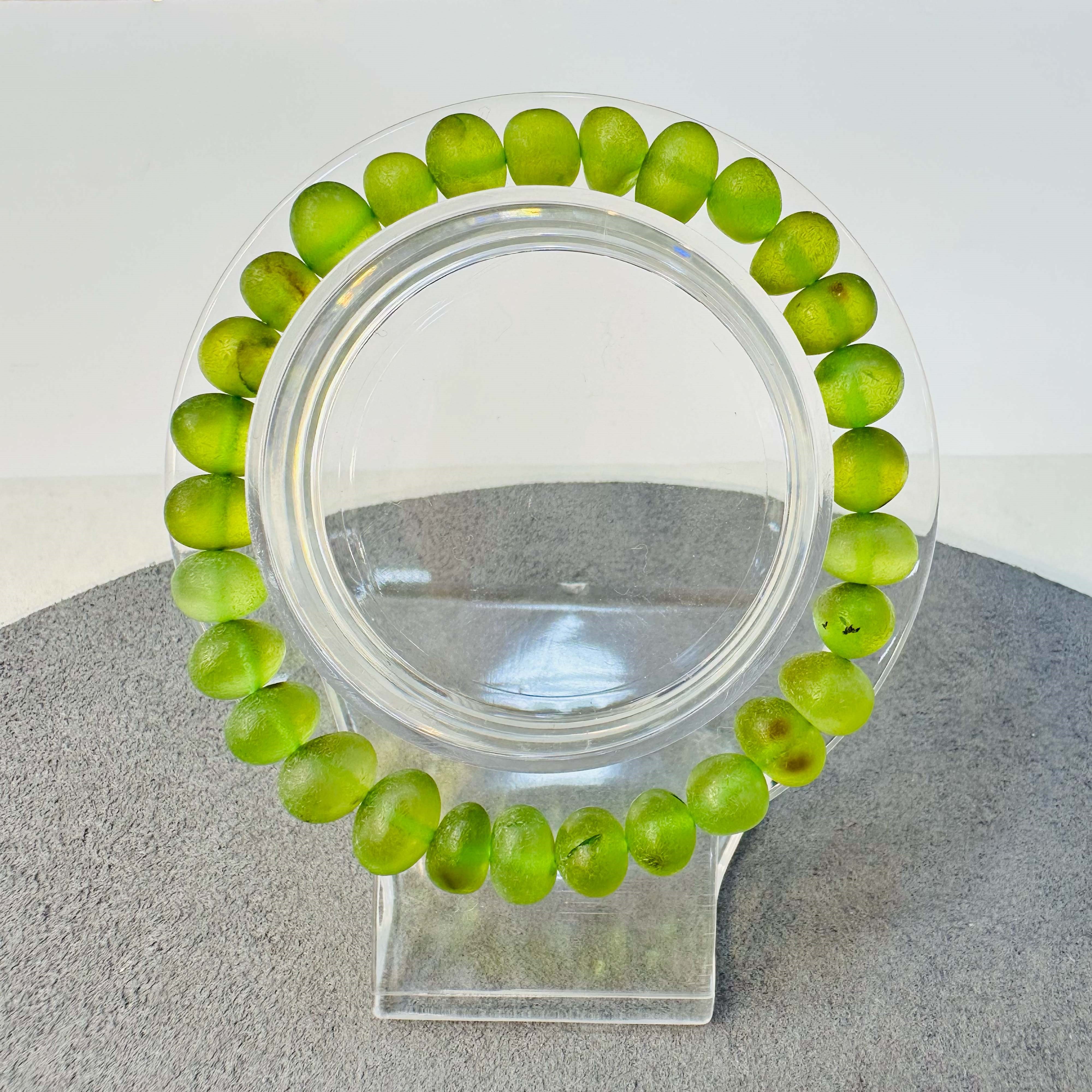 Oval Kesim Yeşil Kehribar