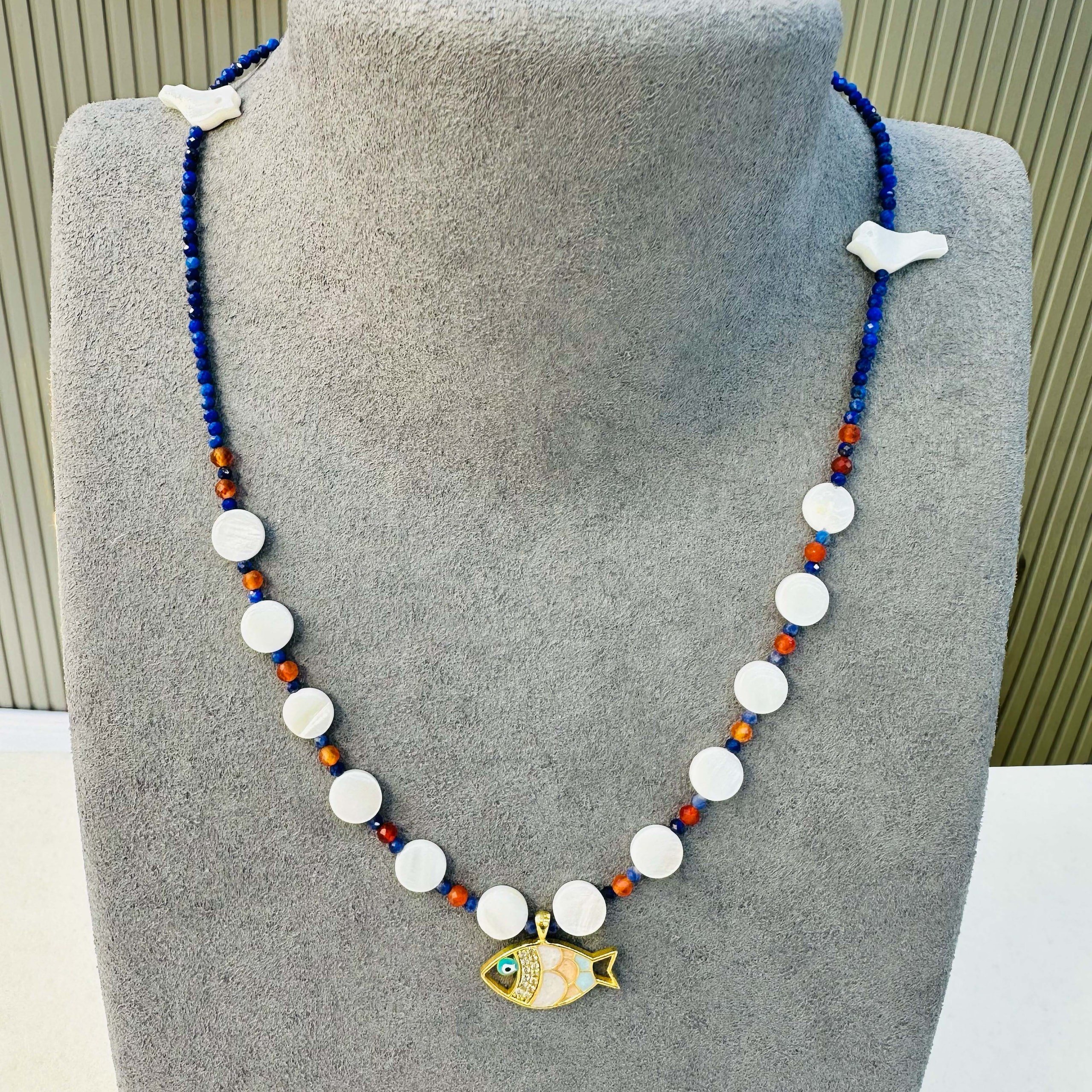 Sedef Lapis Garnet Kolye