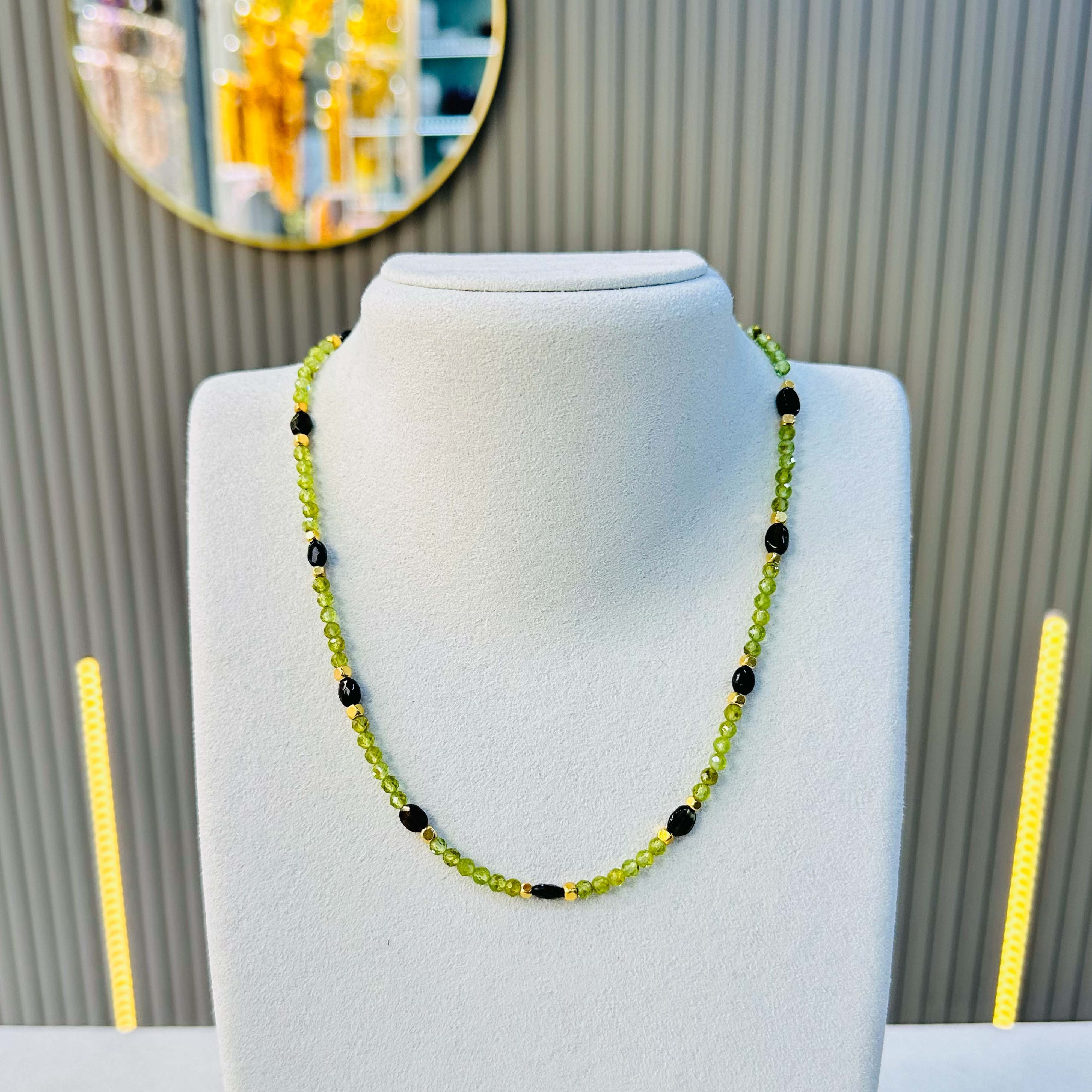 Zeberced (Peridot) ve Turmalin Doğal Taş Kolye | Gümüş Klipsli