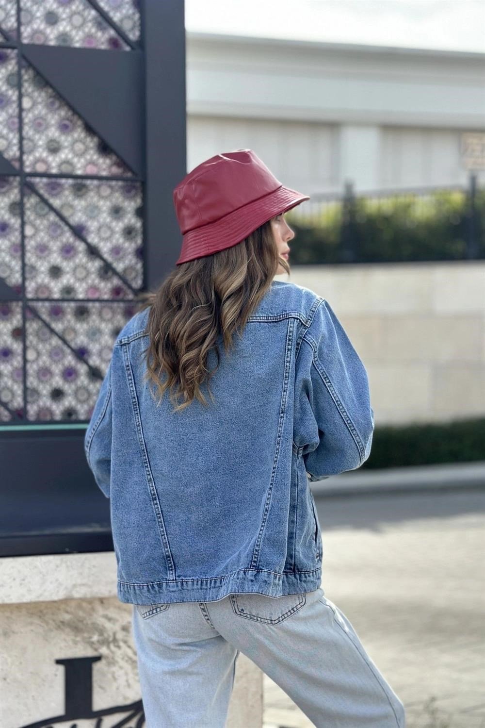 Kadın Açık Mavi Çift Cepli, Kaliteli Jeans Kumaş, Salaş Kot Ceket