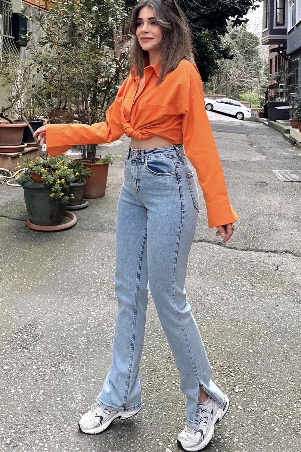 Kadın Açık Mavi Yırtmaçlı Bol Paça, Yüksek Bel, Rahat Kesim, Kot Pantolon - Jeans