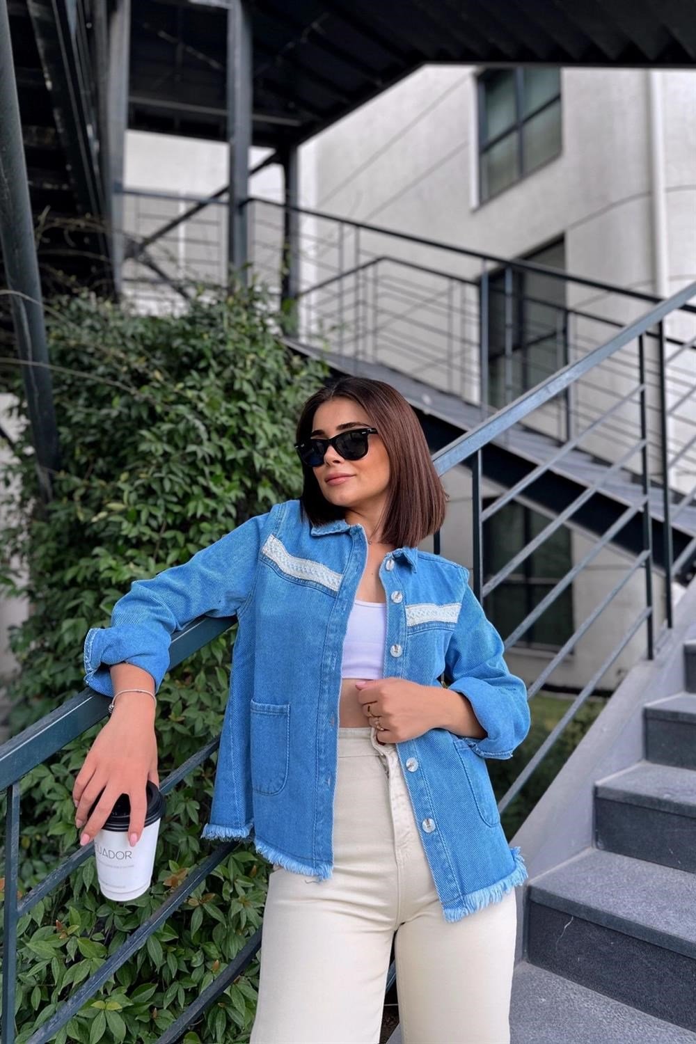 Kadın Mavi Uzun Kol, Kalite Kot Kumaş, Şerit Detay, Eteği Püsküllü, Cepli Kot Gömlek & Denim Ceket
