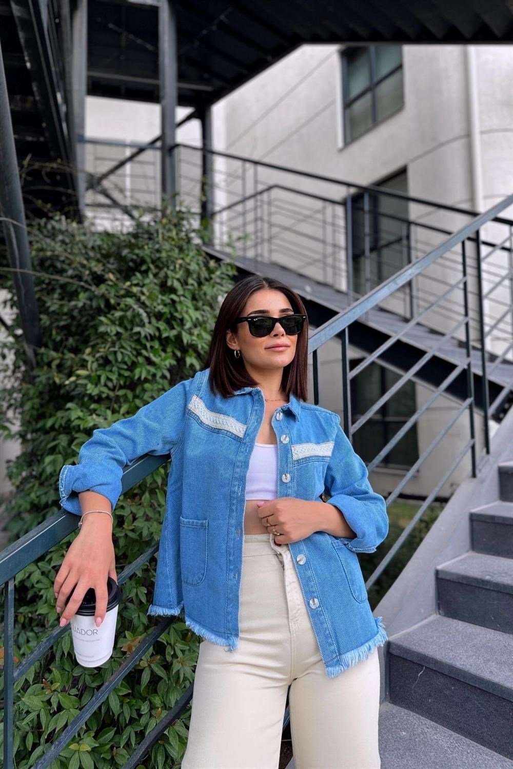 Kadın Mavi Uzun Kol, Kalite Kot Kumaş, Şerit Detay, Eteği Püsküllü, Cepli Kot Gömlek & Denim Ceket