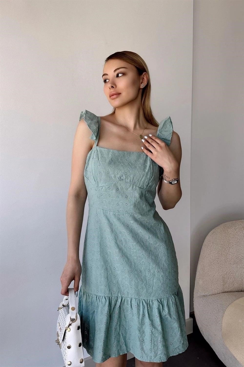 Kadın Mint İnce Askılı, Kare Yaka, Dantel/Güpür Desen, A-line Kalıp/Kesim, Midi Fisto Elbise