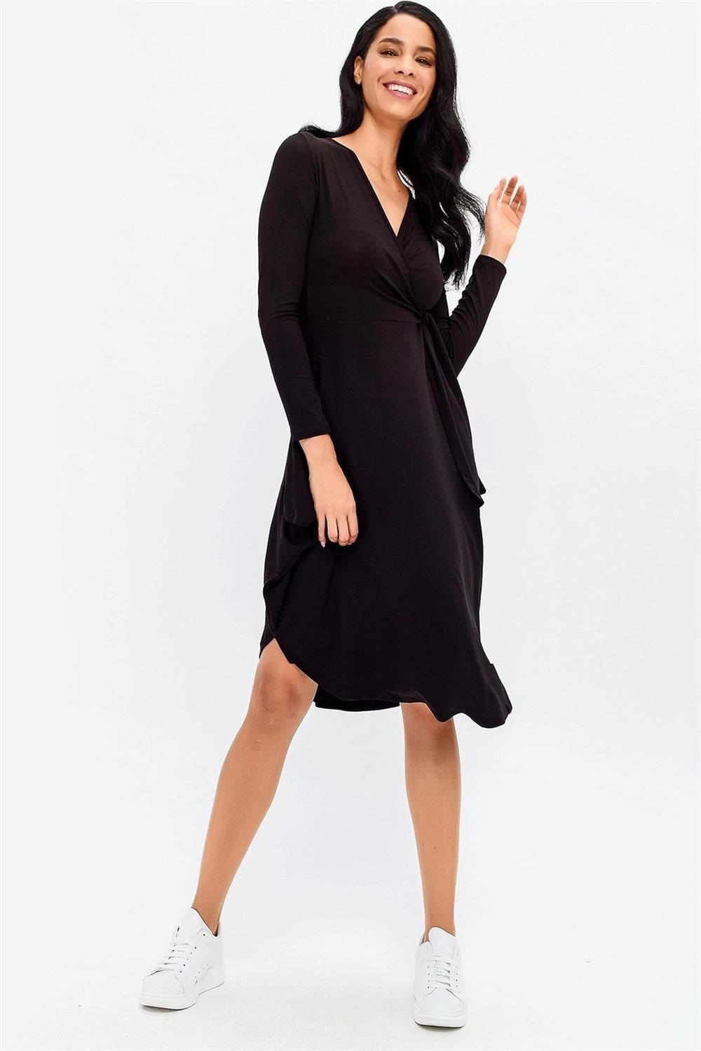 Kadın Siyah Basic Kaliteli Kumaş Oversize Kesim Uzun Kol Kruvaze Yaka Midi Boy Diz üstü Elbise