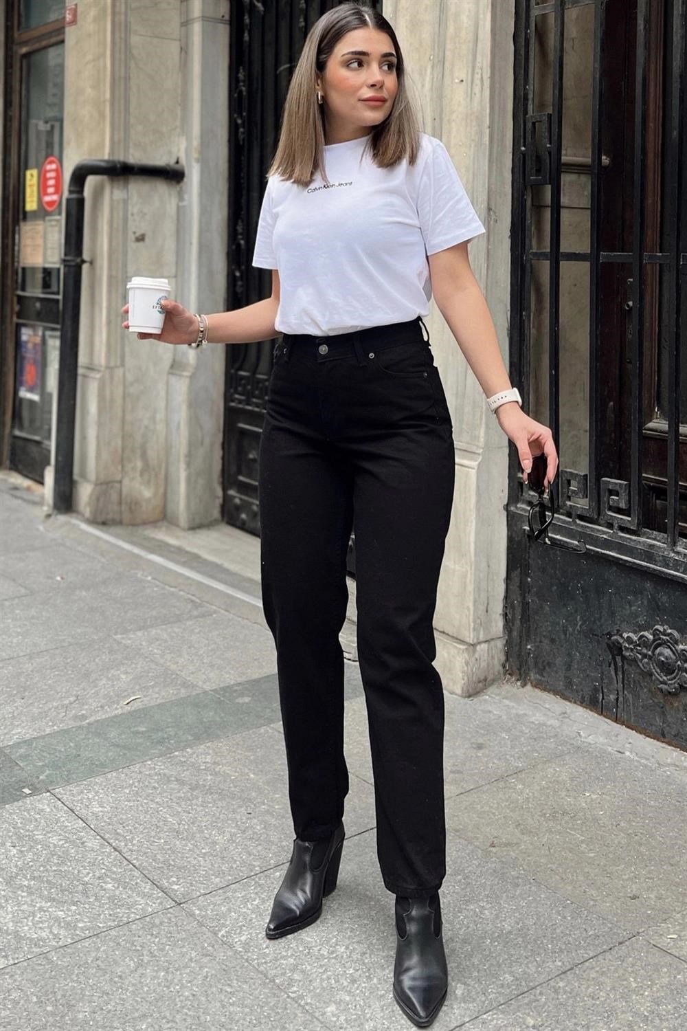 Kadın Siyah Yüksek Bel, Rahat Kesim, Boru Paça, Skinny Kot Pantolon - Jeans