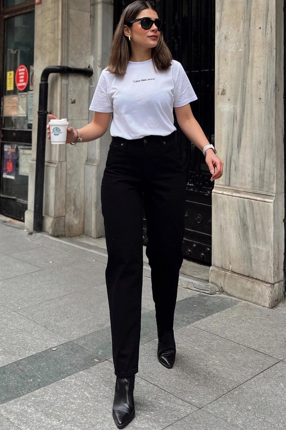 Kadın Siyah Yüksek Bel, Rahat Kesim, Boru Paça, Skinny Kot Pantolon - Jeans