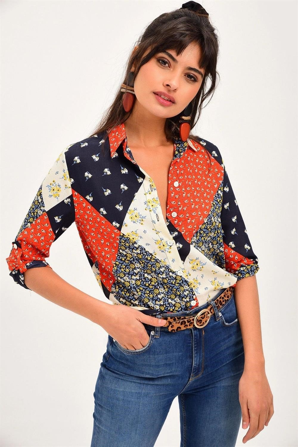 Kadın Turuncu Patchwork Desenli Klasik Yaka Uzun Kol Standart Boy Gömlek