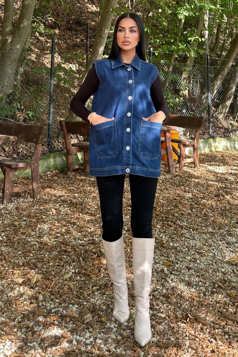 Mavi Denim Kolsuz, Düğmeli, Geniş Cepli Uzun Kot Yelek