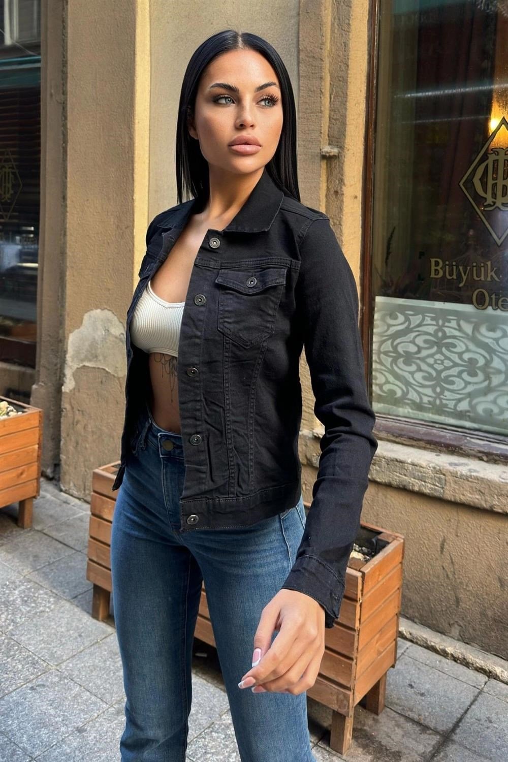 Siyah Dar Kesim, Cepli, Düğmeli, Denim Kot Ceket