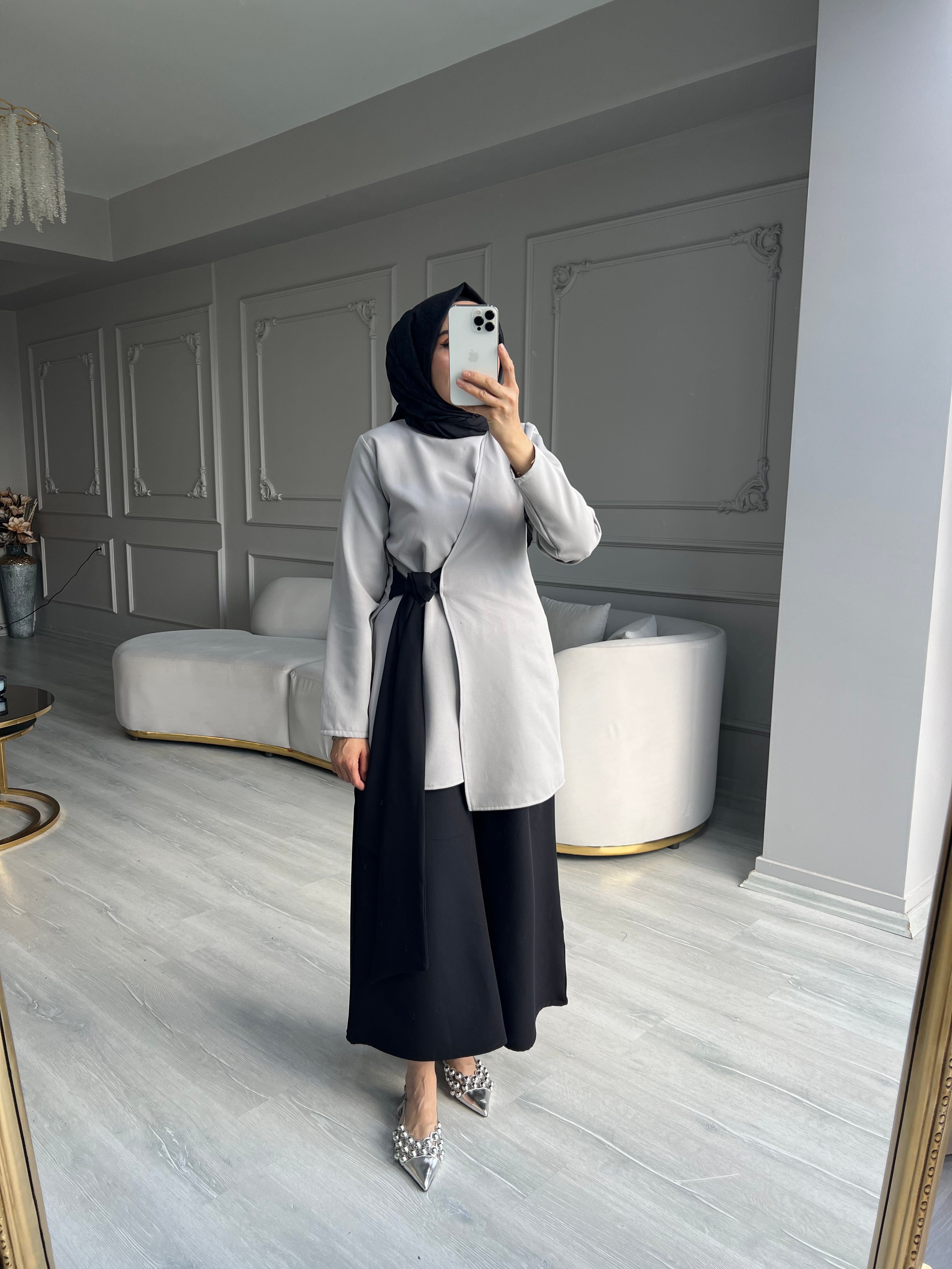 Gri Siyah Yandan Bağlama Takım