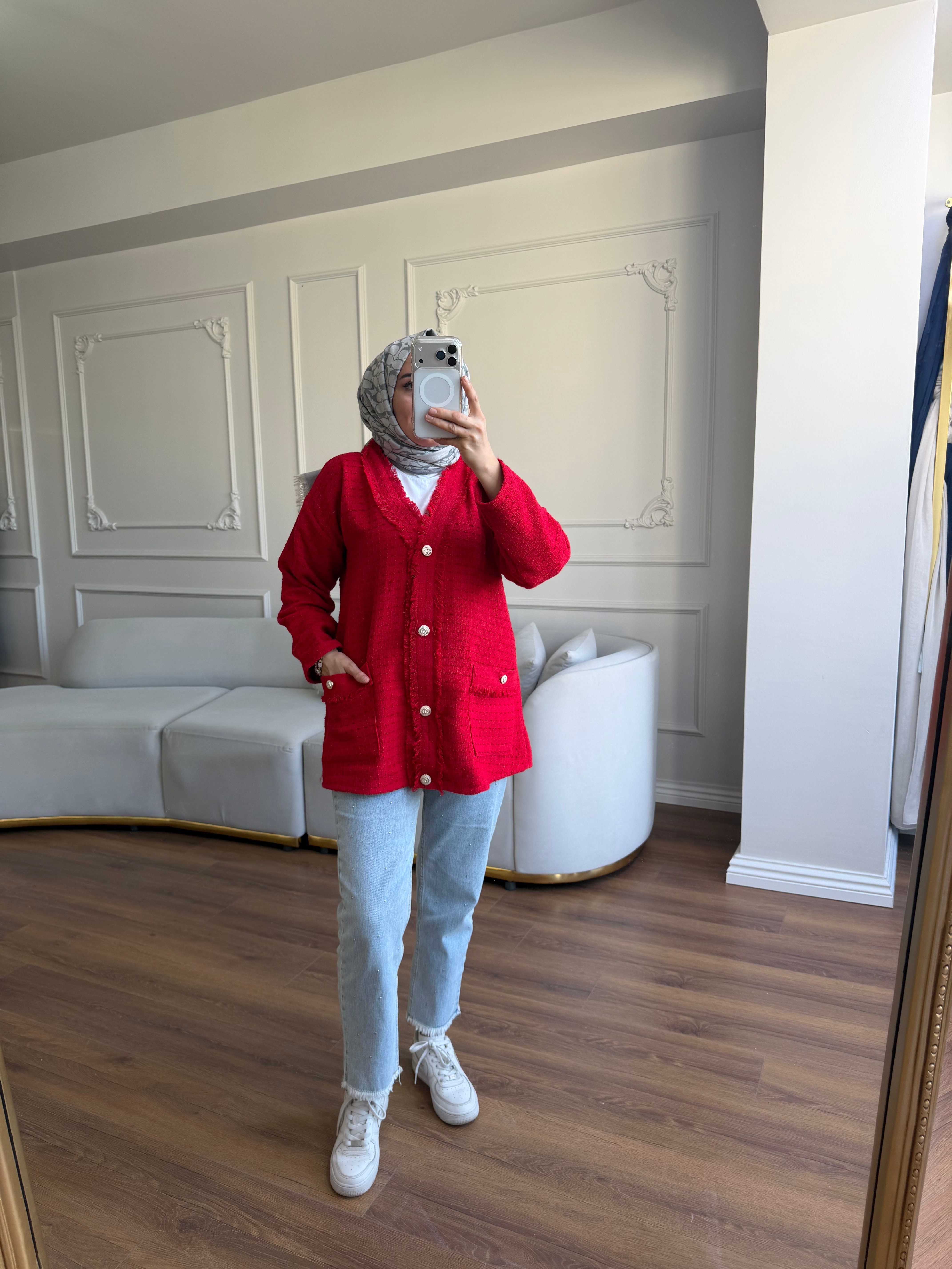 Sare Tuvit Kırmızı Hırka