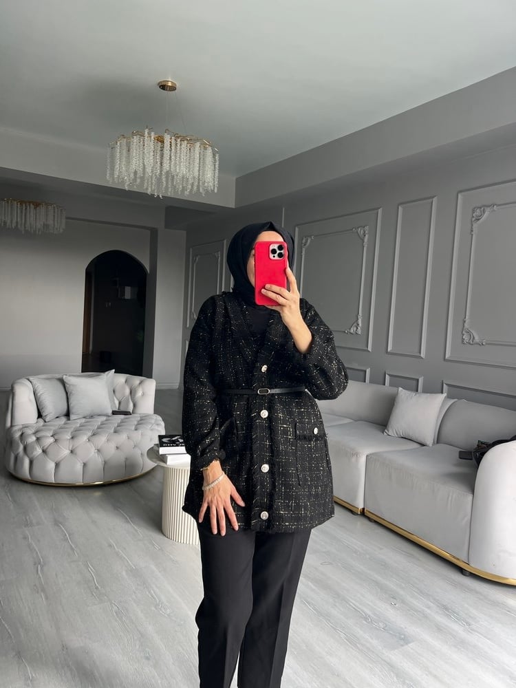 Sare Tüvit Siyah Hırka