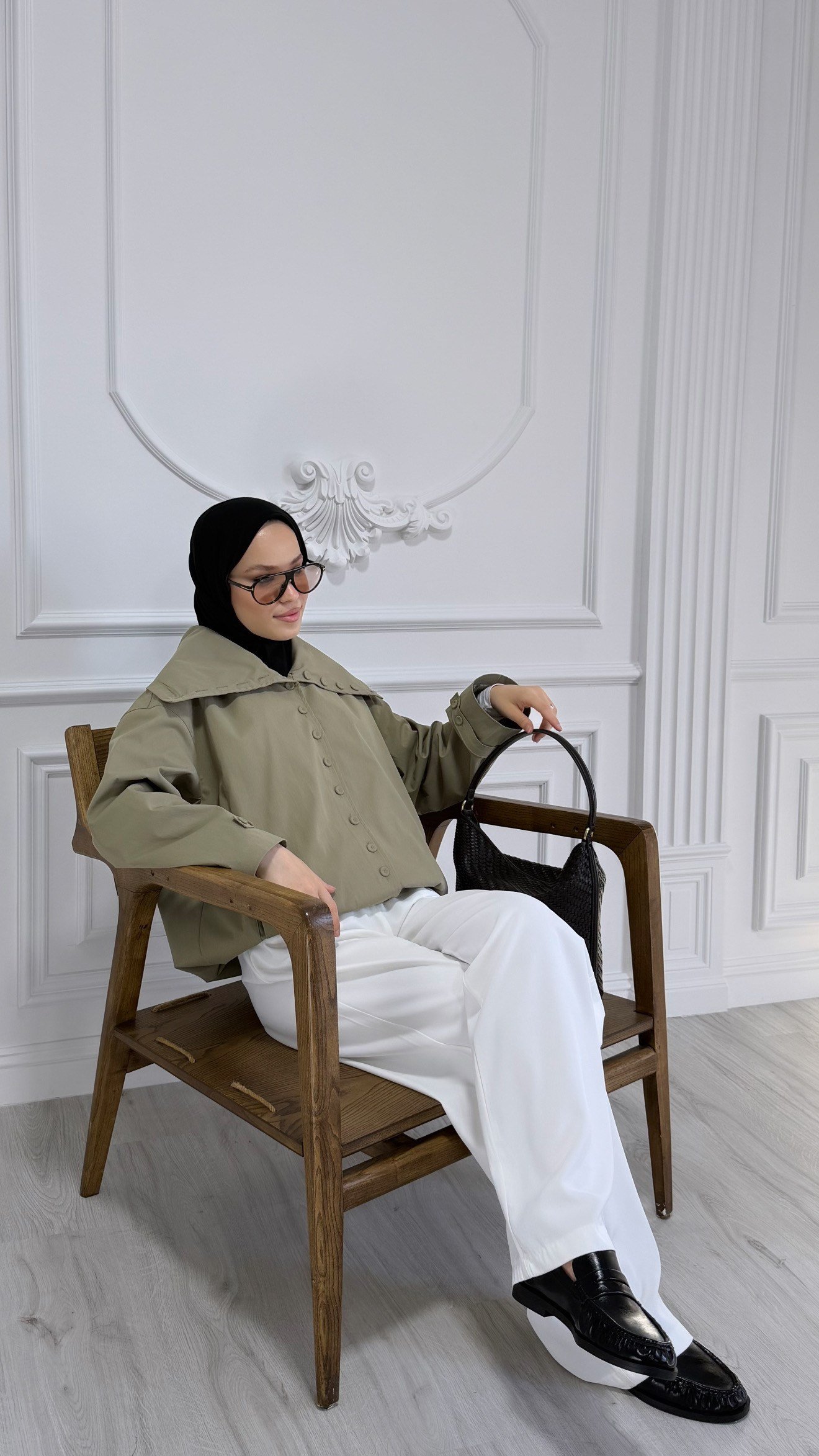 Taş Dik Yaka Ceket