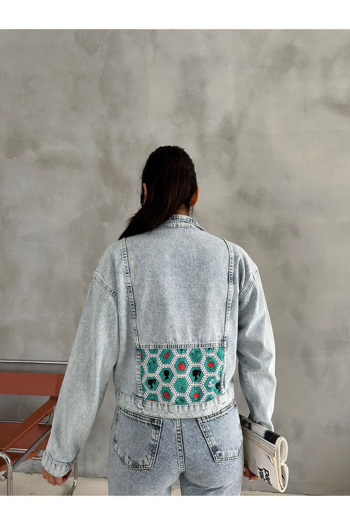 Heksagon Art Baskılı Kot Crop Ceket Jeanolog
