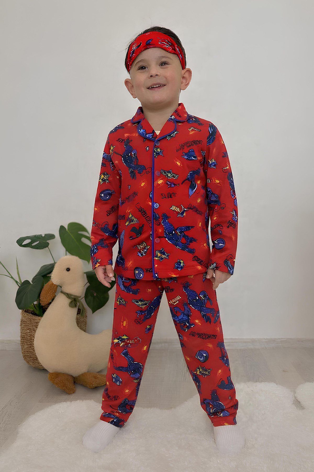 Erkek Çocuk Pamuklu Süet Kumaş3 Gömlek Yaka Uyku Bantlı Düğmeli Uzun Kollu Pijama Takımı