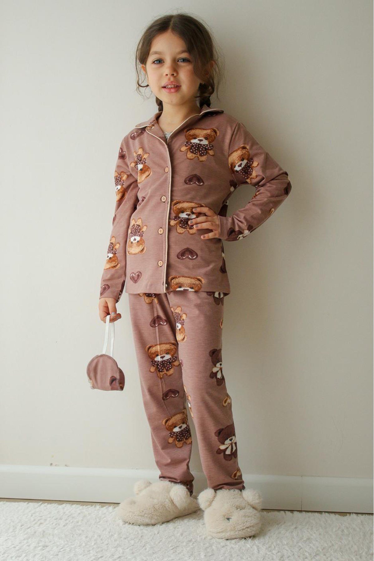 Kız Çocuk Pamuklu Süet Ayıcık Desenli Gömlek Yaka Uyku Bantlı Düğmeli Uzun Kollu Pijama Takımı
