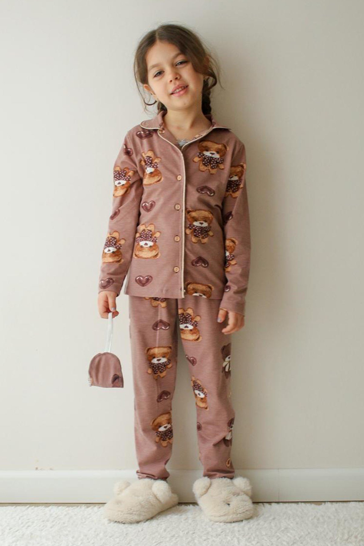 Kız Çocuk Pamuklu Süet Ayıcık Desenli Gömlek Yaka Uyku Bantlı Düğmeli Uzun Kollu Pijama Takımı