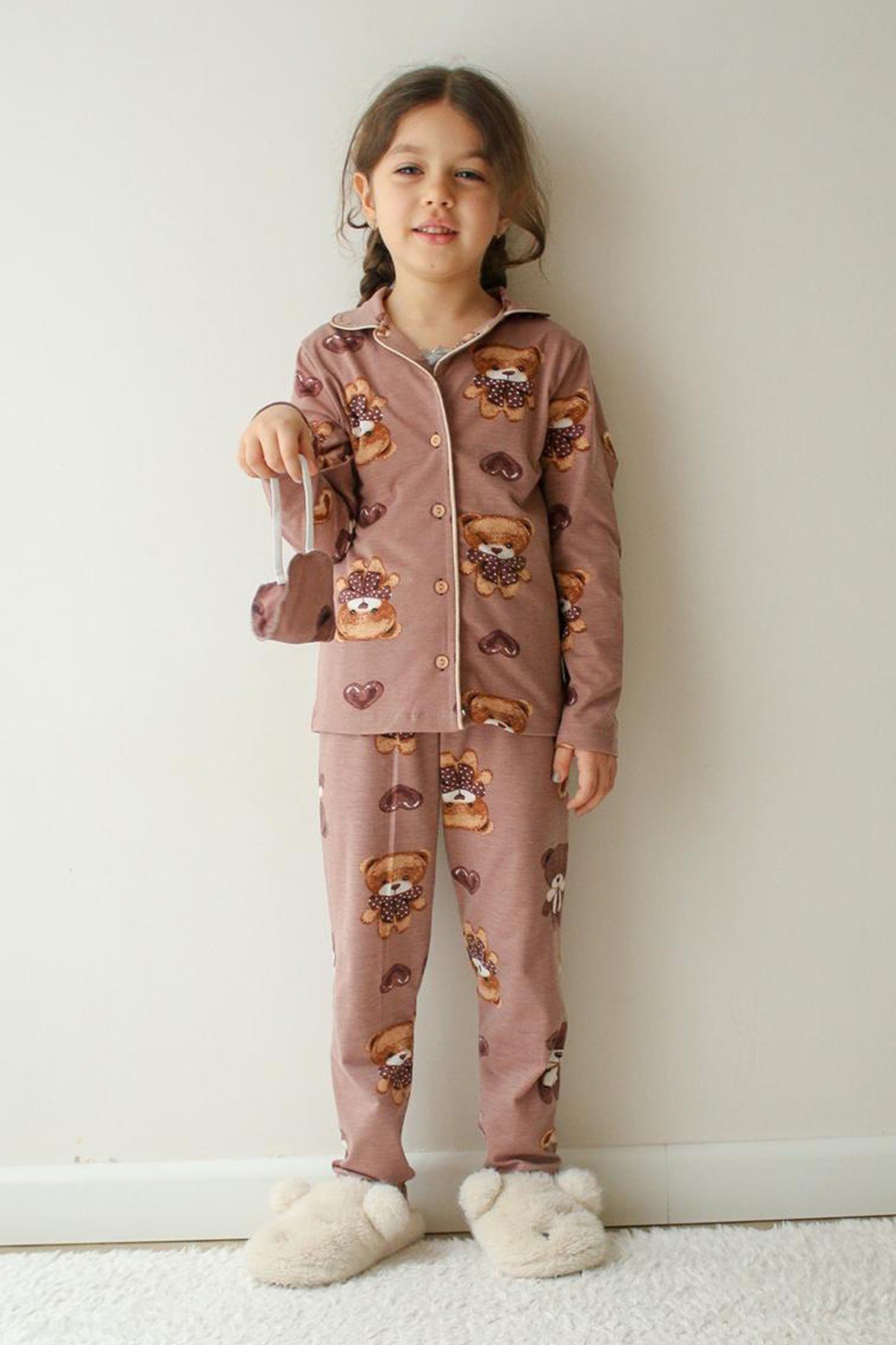 Kız Çocuk Pamuklu Süet Ayıcık Desenli Gömlek Yaka Uyku Bantlı Düğmeli Uzun Kollu Pijama Takımı