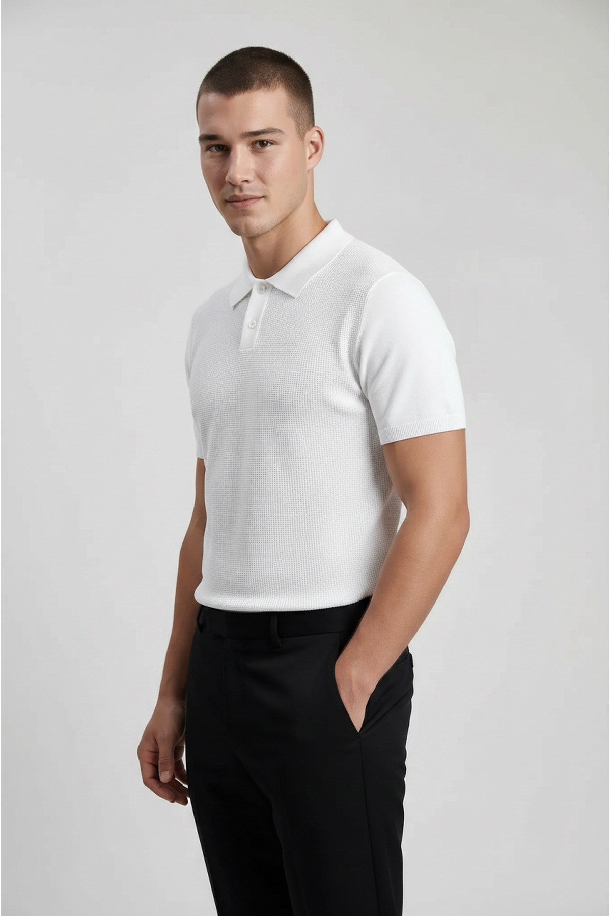 Beyaz Erkek Polo Yaka Düğmeli Kısa Kol T-Shirt