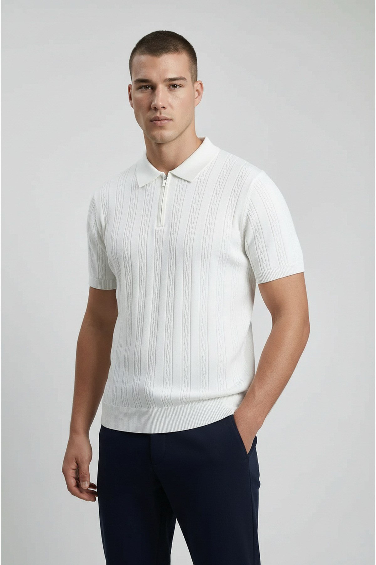 Beyaz Polo Yaka Yarım Fermuarlı Erkek T-shirt