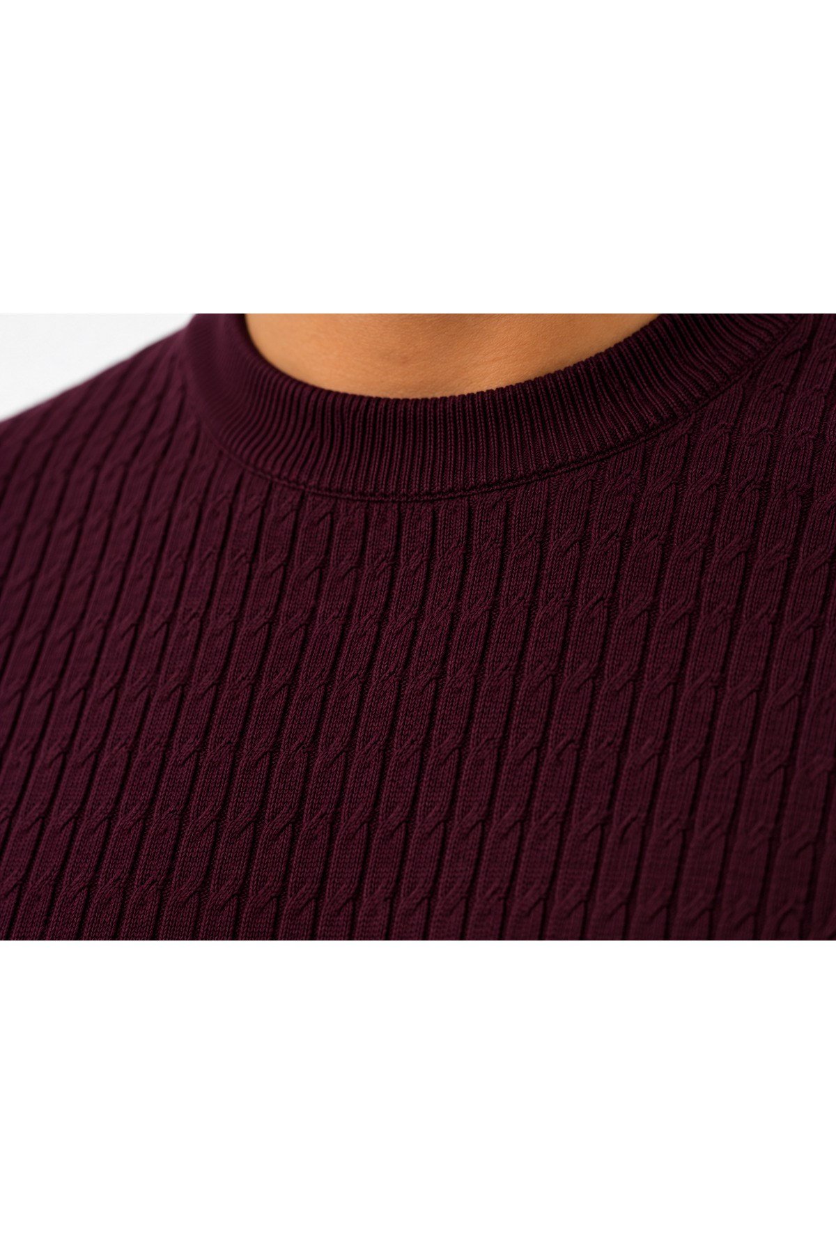 Bordo Bisiklet Yaka Saç Örgü Desenli Kısa Kol Slim Fit Erkek T-shirt