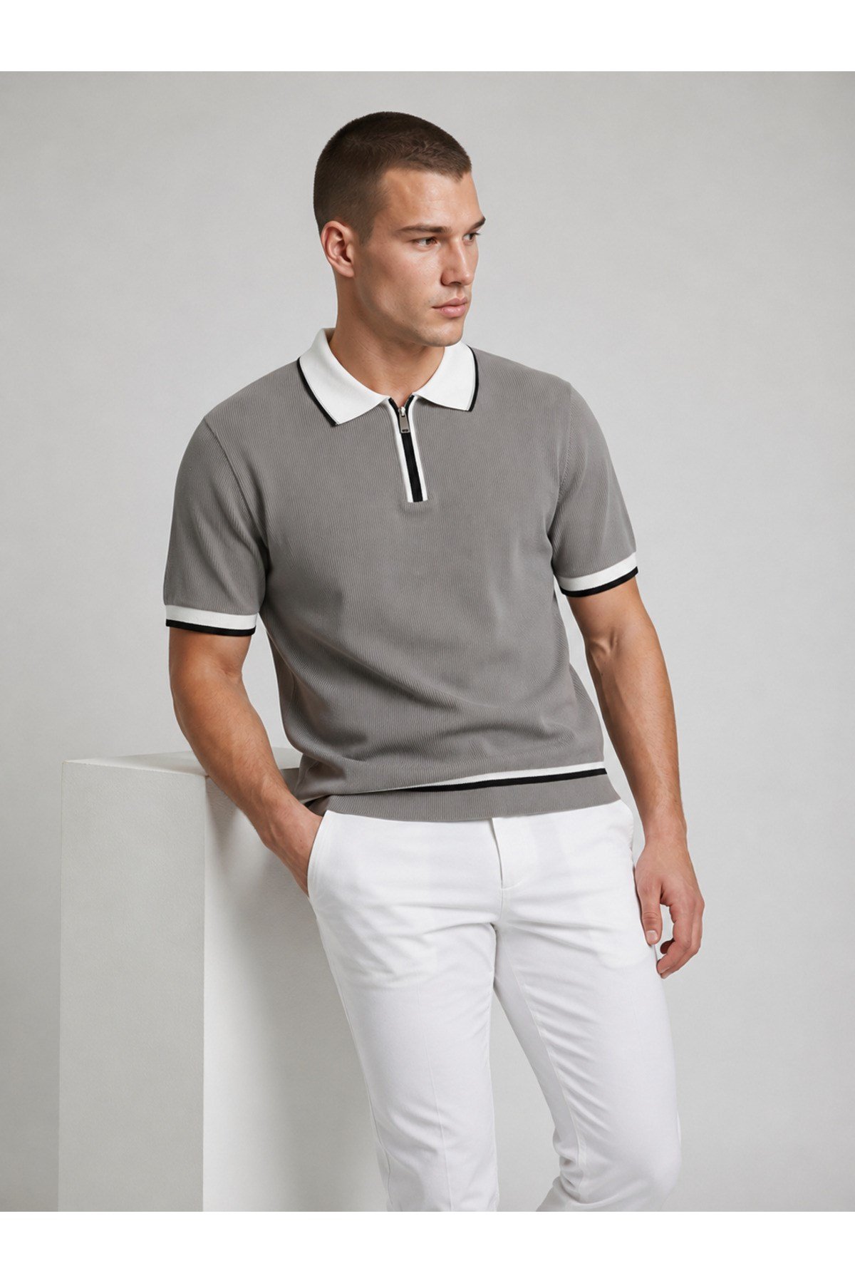 Gri Polo Yaka Fermuarlı Kısa Kol Erkek T-shirt