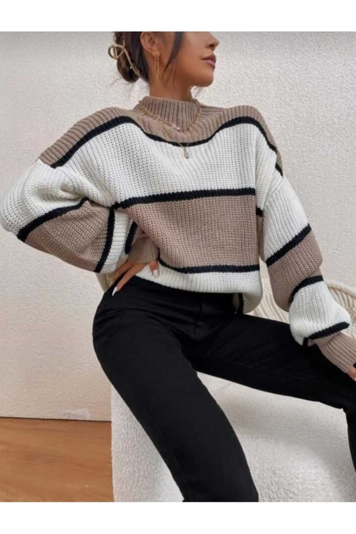 Kahverengi Beyaz Çizgili Yarım Balıkçı Kadın Oversize Kazak