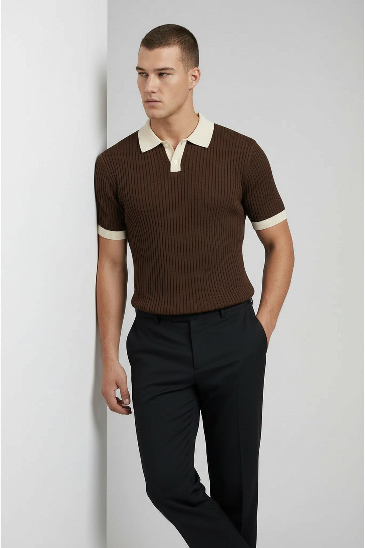 Kahverengi Polo Yaka Düğmeli Kısa Kol Erkek T-shirt