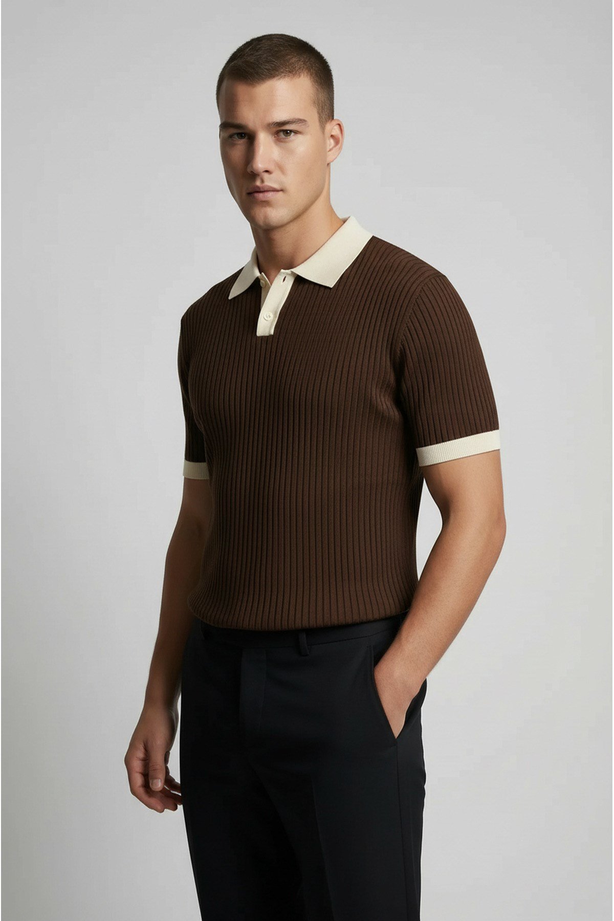 Kahverengi Polo Yaka Düğmeli Kısa Kol Erkek T-shirt