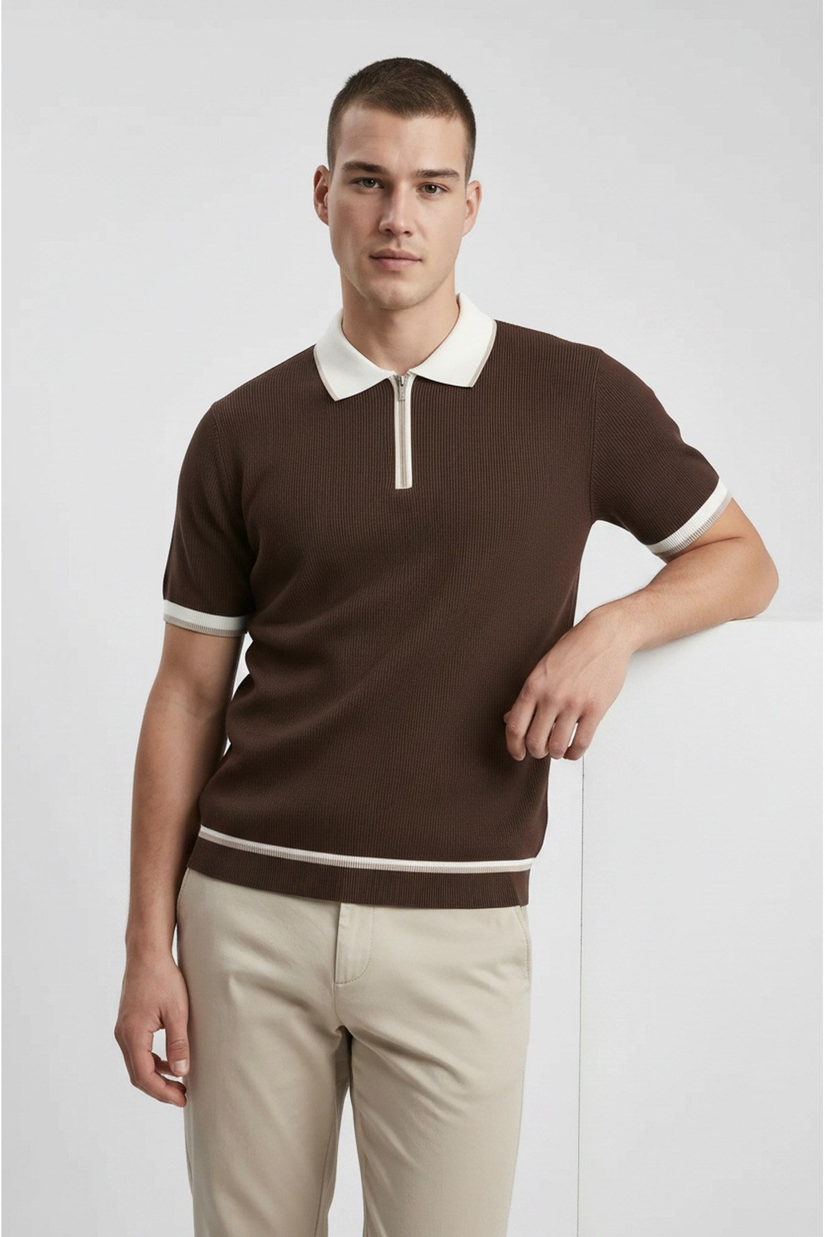 Kahverengi Polo Yaka Fermuarlı Kısa Kol Erkek T-shirt