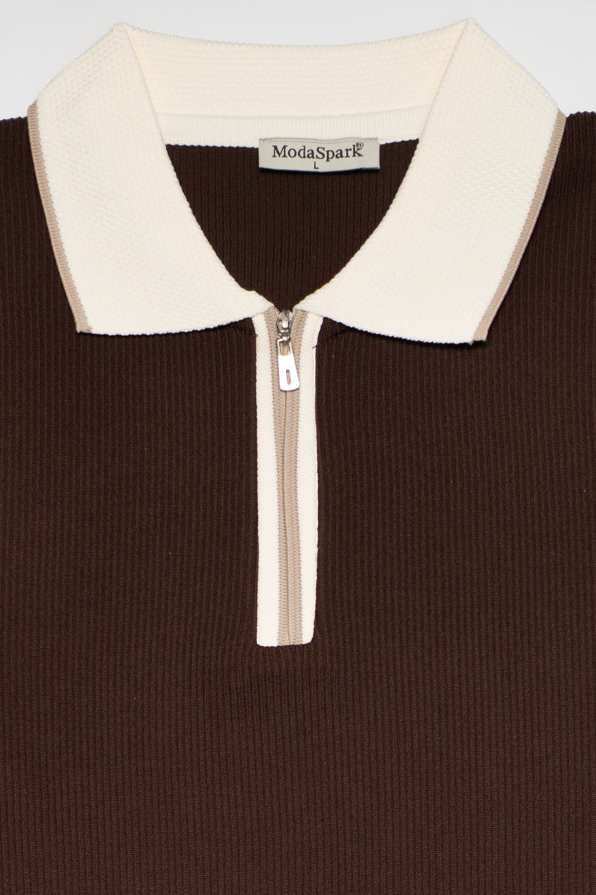 Kahverengi Polo Yaka Fermuarlı Kısa Kol Erkek T-shirt
