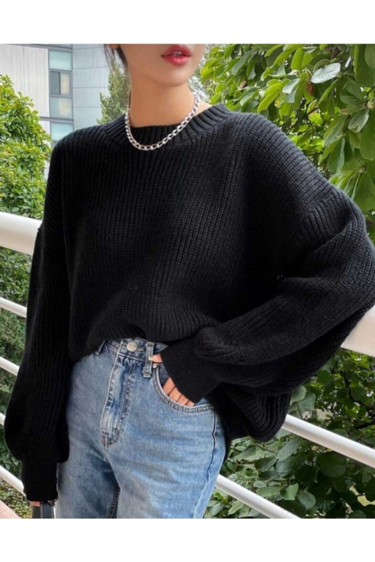 Siyah Bisiklet Yaka Oversize Kadın Triko Kazak