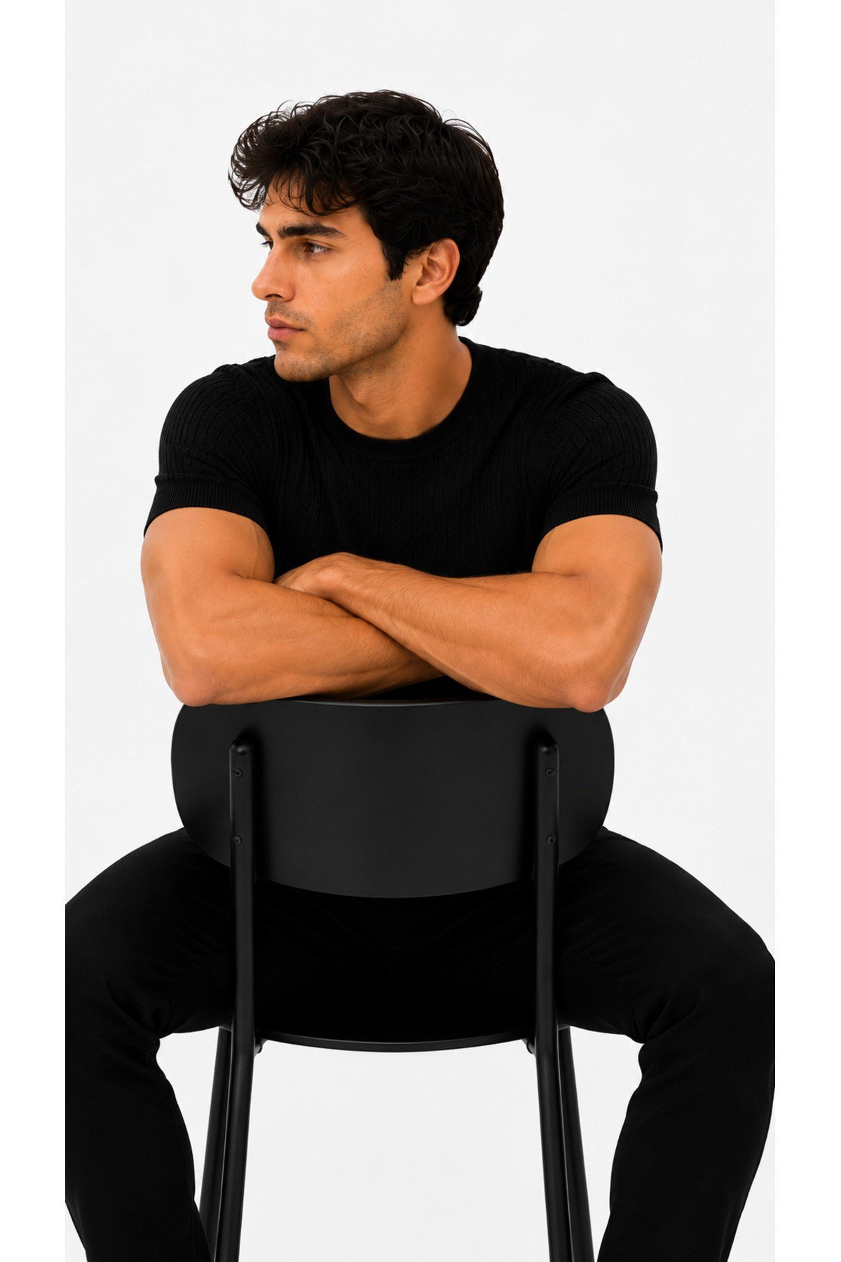 Siyah Bisiklet Yaka Saç Örgü Desenli Kısa Kol Slim Fit Erkek T-shirt