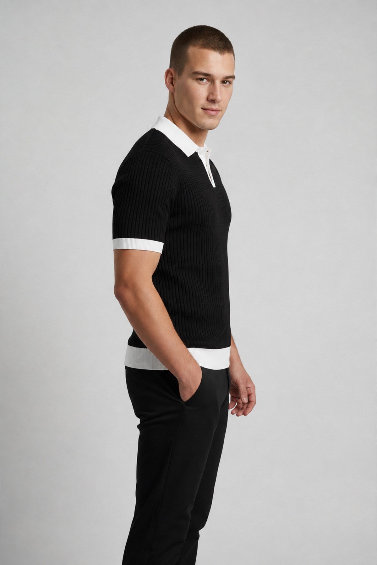 Siyah Polo Yaka Düğmeli Kısa Kol Erkek T-shirt