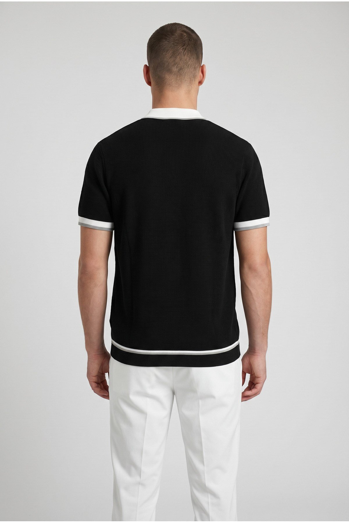 Siyah Polo Yaka Fermuarlı Kısa Kol Erkek T-shirt