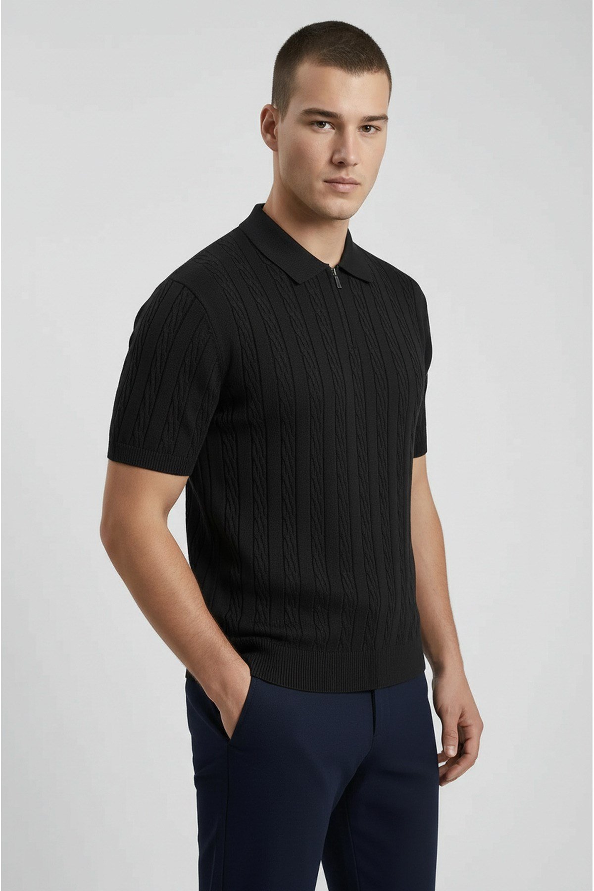 Siyah Polo Yaka Yarım Fermuarlı Erkek T-shirt