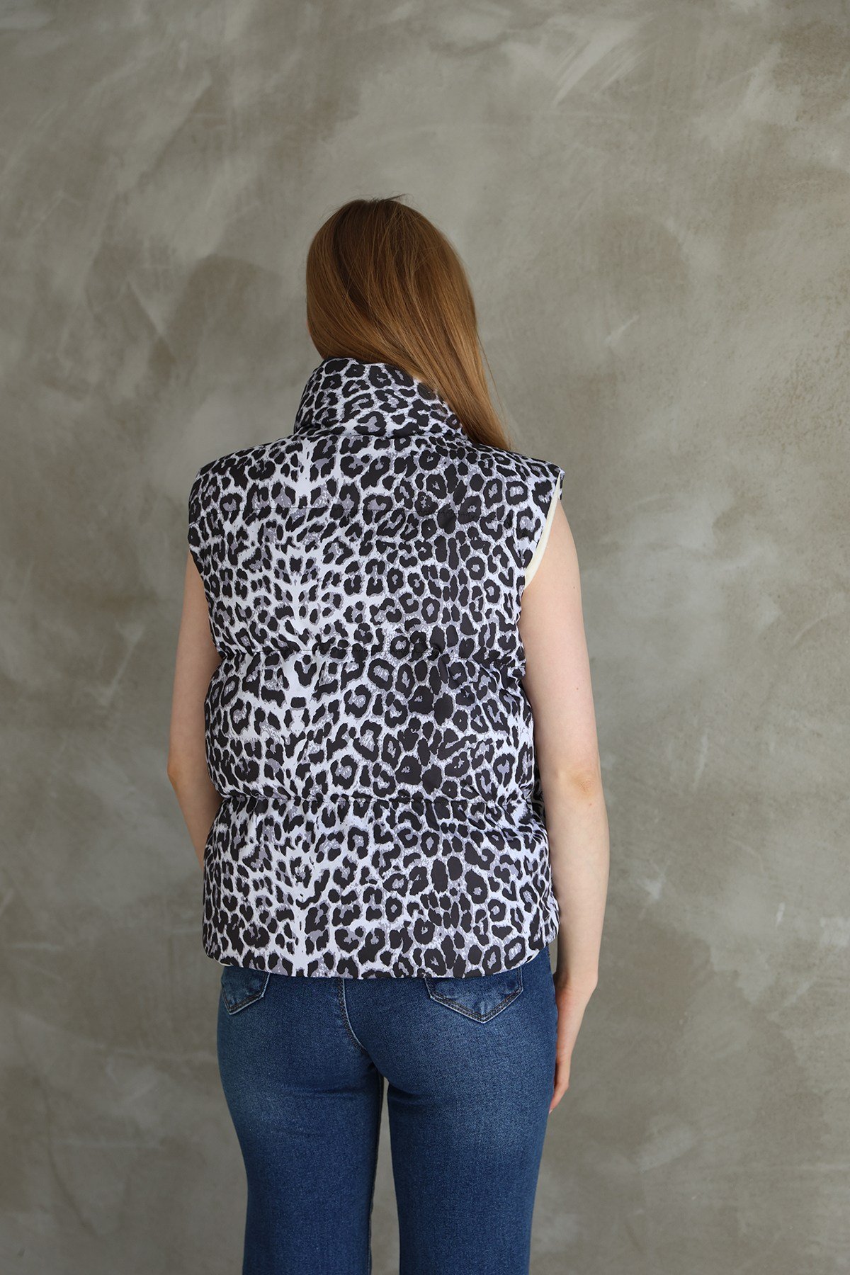 Kadın Çift Taraflı Leopar Peluş Şişme Yelek